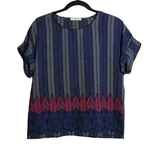 LE LIS Cuff Sleeved Crew Neck Blouse Lightweight Tee Size Small